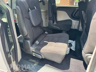 2014 Dodge Grand Caravan AVP 121.2" WB - miniatura 21