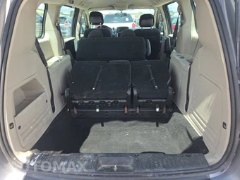 2014 Dodge Grand Caravan AVP 121.2" WB - miniatura 16