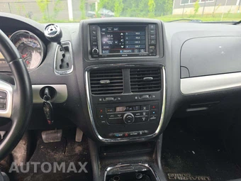 2014 Dodge Grand Caravan R/T 121.2" WB - miniatura 10