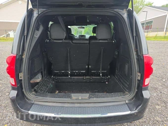 2014 Dodge Grand Caravan R/T 121.2" WB - miniatura 15