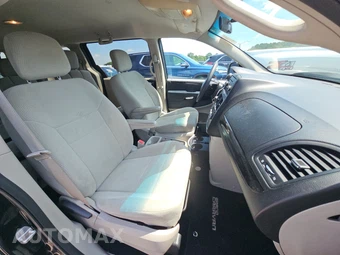 2014 Dodge Grand Caravan SE 121.2" WB - miniatura 8