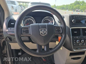 2014 Dodge Grand Caravan SE 121.2" WB – miniatura 10