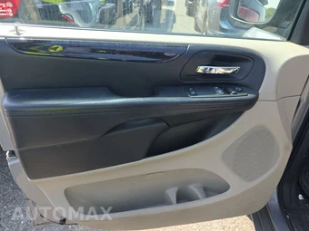 2014 Dodge Grand Caravan SE 121.2" WB – miniatura 9