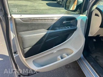 2014 Dodge Grand Caravan SE 121.2" WB - miniatura 19
