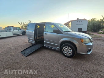2014 Dodge Grand Caravan SE 121.2" WB - miniatura 2