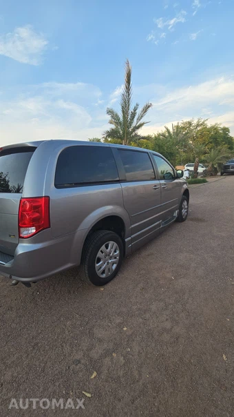 2014 Dodge Grand Caravan SE 121.2" WB - miniatura 40