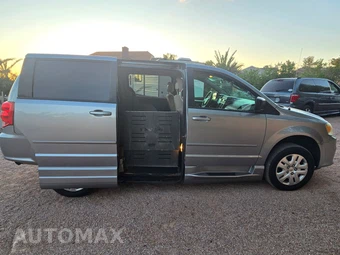 2014 Dodge Grand Caravan SE 121.2" WB - miniatura 7