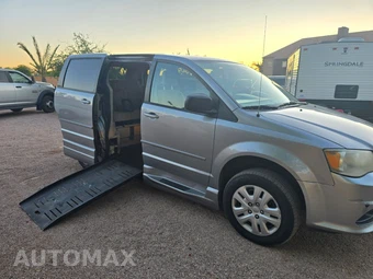 2014 Dodge Grand Caravan SE 121.2" WB - miniatura 9