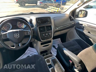 2014 Dodge Grand Caravan SE 121.2" WB - miniatura 12