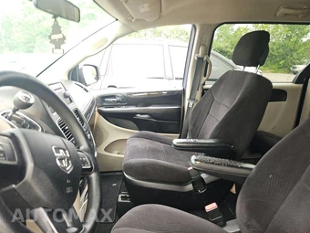 2014 Dodge Grand Caravan SE 121.2" WB - miniatura 7