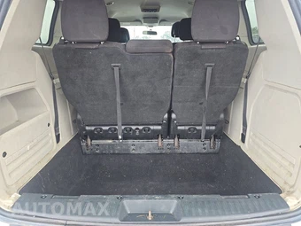 2014 Dodge Grand Caravan SE 121.2" WB - miniatura 17