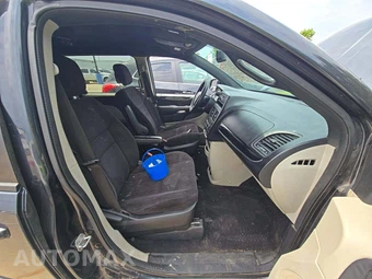 2014 Dodge Grand Caravan SE 30th Anniversary 121.2" WB - miniatura 19