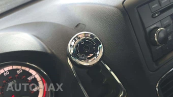 2014 Dodge Grand Caravan SE 30th Anniversary 121.2" WB – miniatura 30