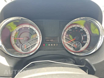 2014 Dodge Grand Caravan SXT 121.2" WB – miniatura 12