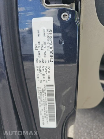 2014 Dodge Grand Caravan SXT 121.2" WB – miniatura 14