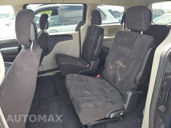 2014 Dodge Grand Caravan SXT 121.2" WB – miniatura 19