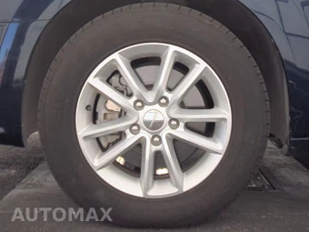 2014 Dodge Grand Caravan SXT 121.2" WB – miniatura 9