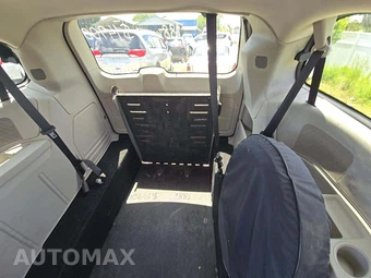 2014 Dodge Grand Caravan SXT 121.2" WB - miniatura 14