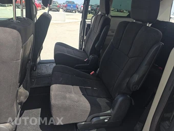 2014 Dodge Grand Caravan SXT 121.2" WB – miniatura 13