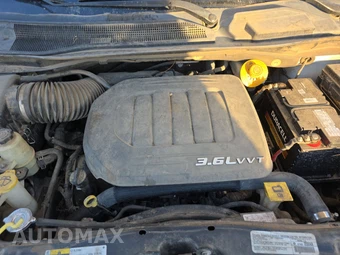 2014 Dodge Grand Caravan SXT 121.2" WB – miniatura 16