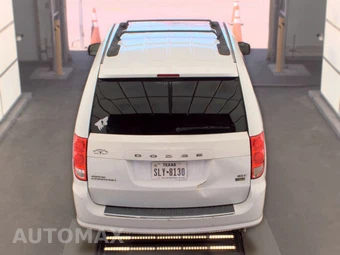 2014 Dodge Grand Caravan SXT 121.2" WB – miniatura 5