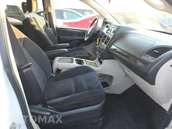 2014 Dodge Grand Caravan SXT 121.2" WB – miniatura 8