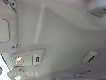 2014 Dodge Grand Caravan SXT 121.2" WB - miniatura 21
