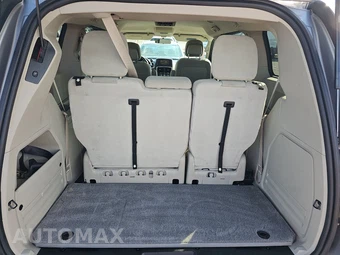 2014 Dodge Grand Caravan SXT 121.2" WB - miniatura 24