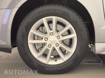 2014 Dodge Grand Caravan SXT 121.2" WB - miniatura 9