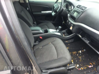 2014 Dodge Journey SE – miniatura 8