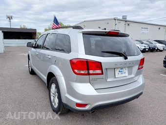 2014 Dodge Journey SXT - miniatura 3