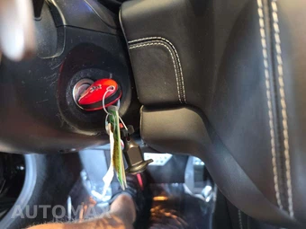 2014 Ferrari California - miniatura 8