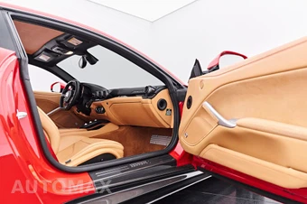 2014 Ferrari F12berlinetta - miniatura 44
