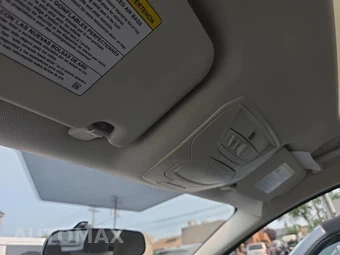 2014 Ford C-MAX Hybrid SE – miniatura 23