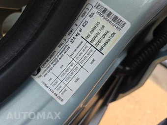 2014 Ford C-MAX Hybrid SE – miniatura 7