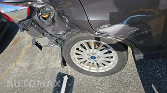 2014 Ford C-MAX Hybrid SE – miniatura 24