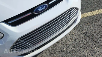 2014 Ford C-MAX Hybrid SE - miniatura 18