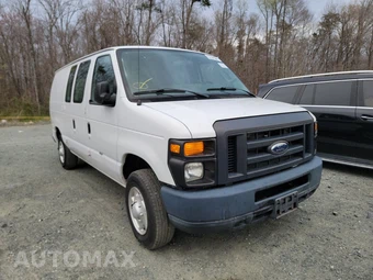 2014 Ford E-150 Commercial Cargo Van 138.0" WB - miniatura 3