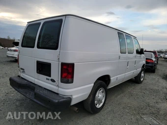 2014 Ford E-150 Commercial Cargo Van 138.0" WB - miniatura 4