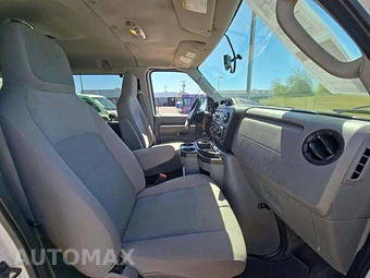 2014 Ford E-150 Wagon XLT 138.0" WB - miniatura 18