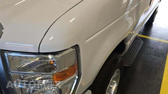 2014 Ford E-150 Wagon XLT 138.0" WB - miniatura 20