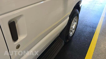 2014 Ford E-150 Wagon XLT 138.0" WB - miniatura 23