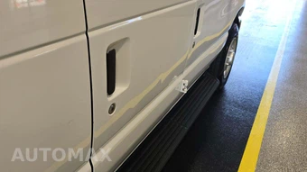 2014 Ford E-150 Wagon XLT 138.0" WB - miniatura 25