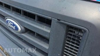 2014 Ford E-250 Commercial Cargo Van 138.0" WB – miniatura 21