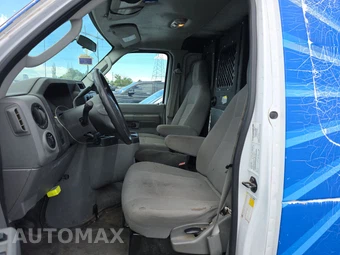 2014 Ford E-250 Commercial Cargo Van 138.0" WB – miniatura 7