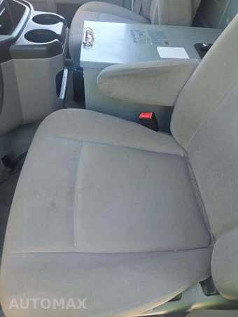 2014 Ford E-250 Commercial Cargo Van 138.0" WB – miniatura 20
