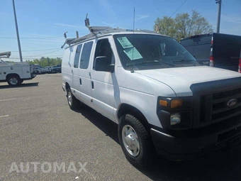 2014 Ford E-250 Commercial Cargo Van 138.0" WB – miniatura 4