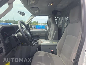 2014 Ford E-250 Commercial Cargo Van 138.0" WB - miniatura 7