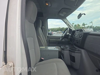 2014 Ford E-250 Commercial Cargo Van 138.0" WB - miniatura 8