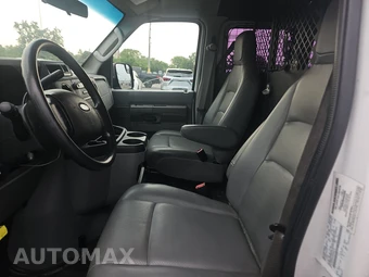 2014 Ford E-250 Commercial Cargo Van 138.0" WB - miniatura 7